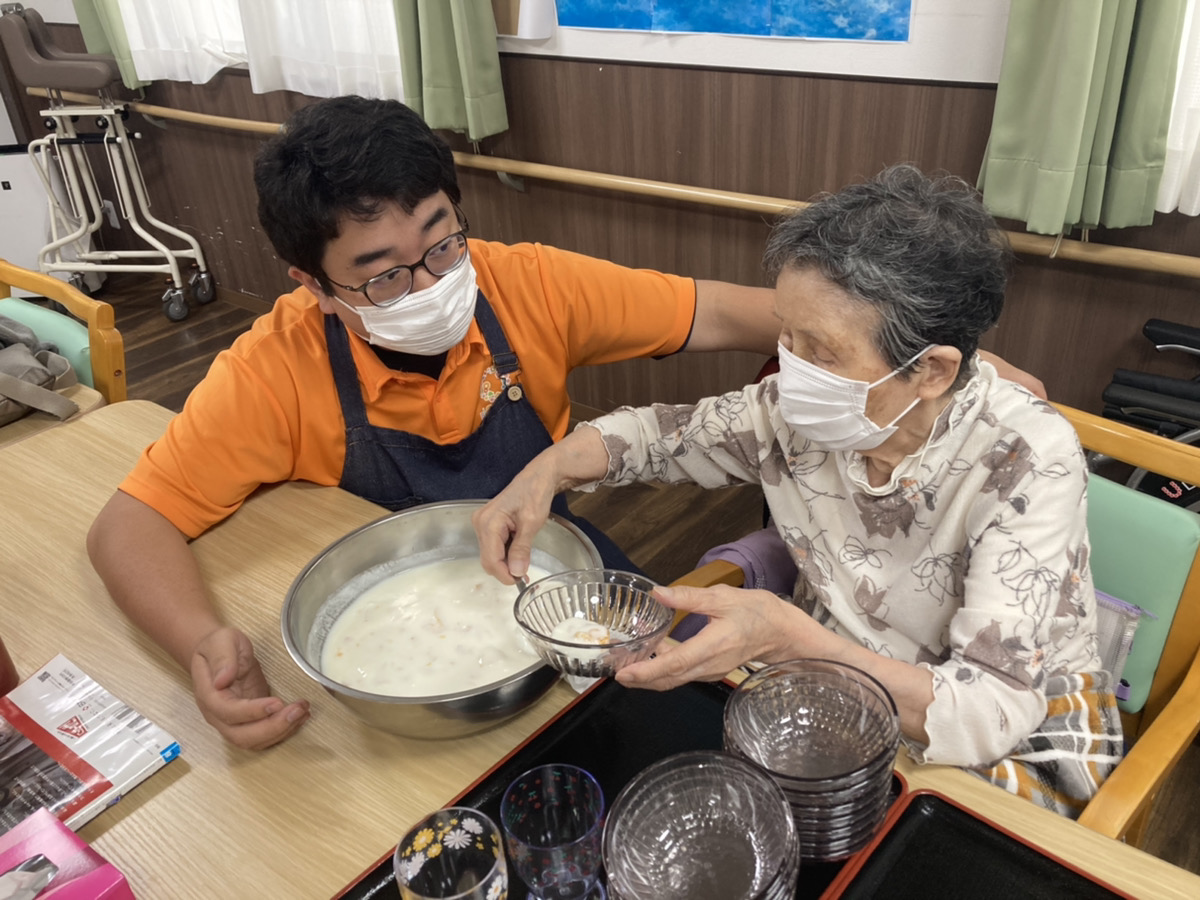 デイサービス 介護職 契約社員 募集中!(上溝)